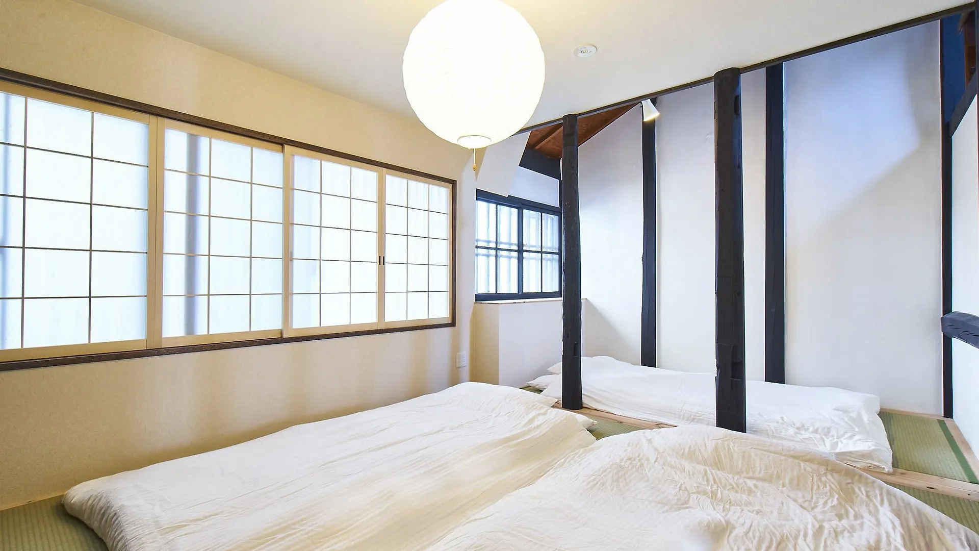 Life Shijo Karasuma Villa Kyoto 0*,
